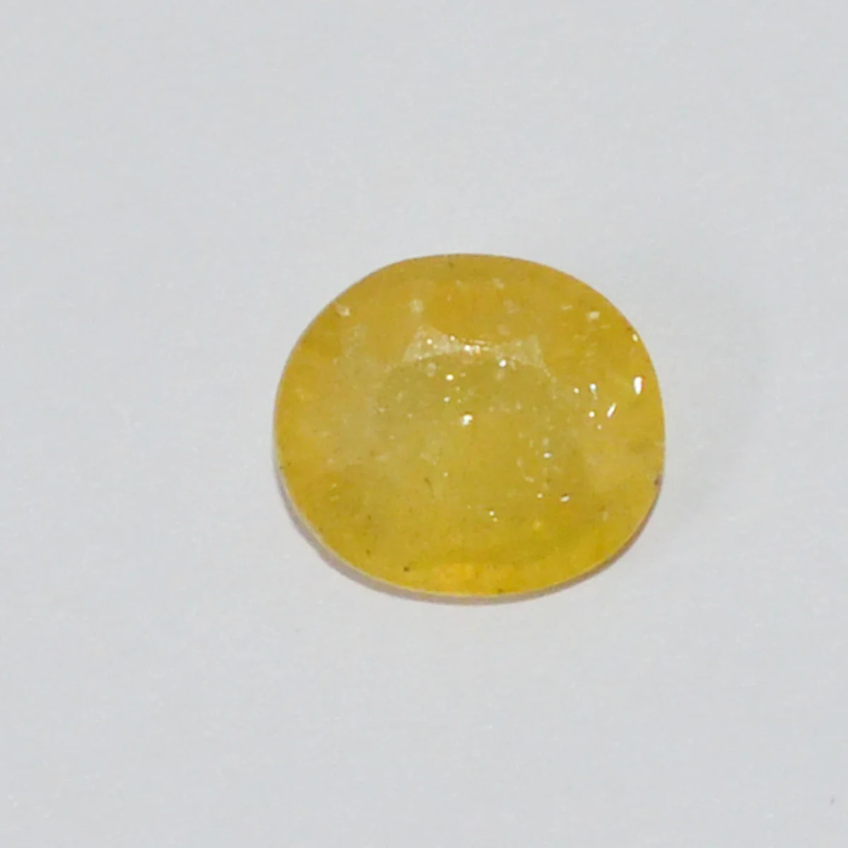 YELLOW SAPPHIRE 4.84 Ct