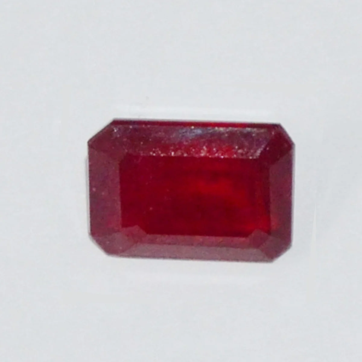 RUBY 5.57 ct.